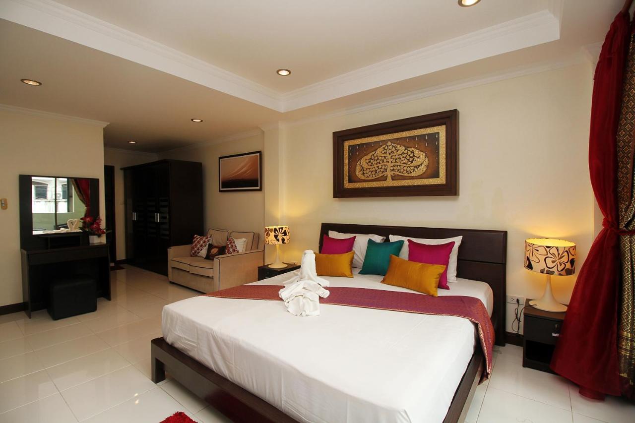 Sky Silk Decoration House Hotel Patong Exterior photo